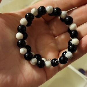 White Howlite & Black Glass Beaded Memory Wire Bracelet One Size Fits Most